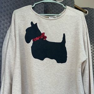 Cute beige color fall sweatshirt